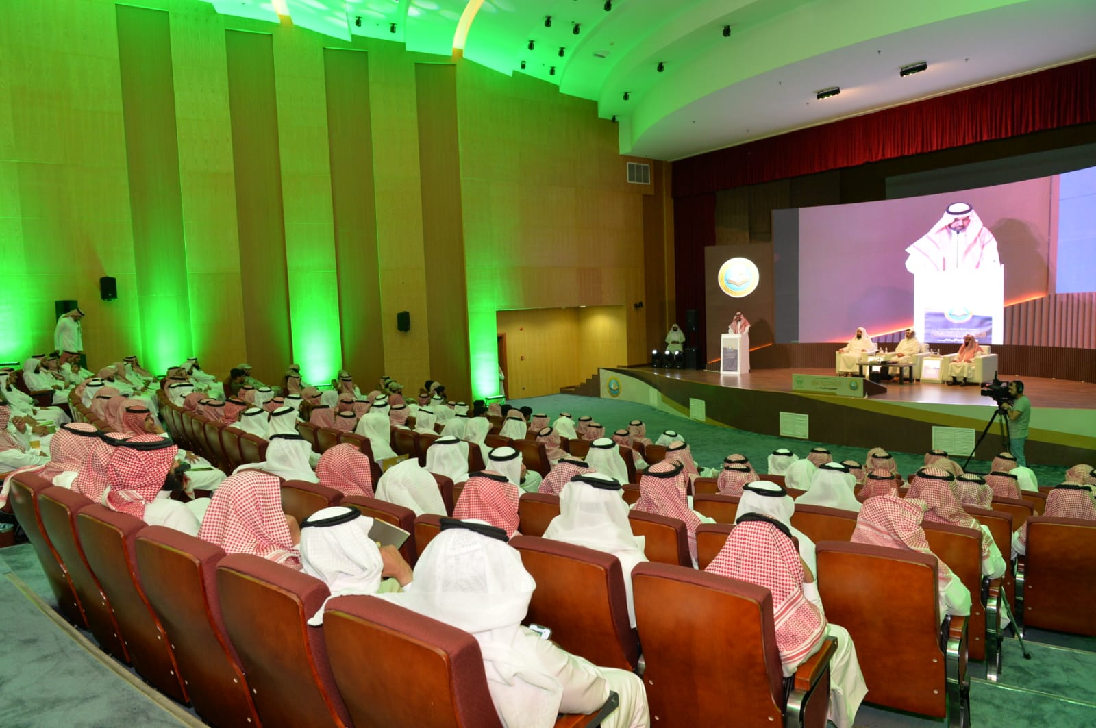 N1-450313-3.JPG